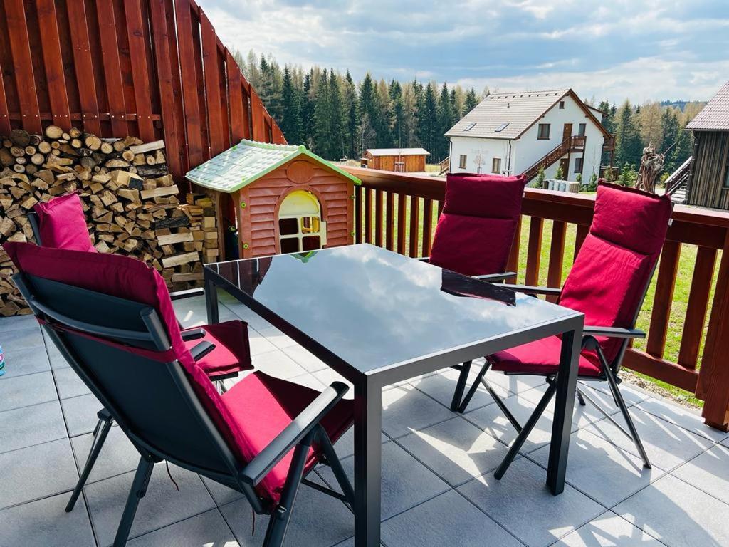 Apartman U Sedmikrasky Vaclavov u Bruntalu 外观 照片
